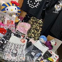 ハローキティ グッズ Tシャツ ぬいぐるみ リュック タオル 大量まとめ売り